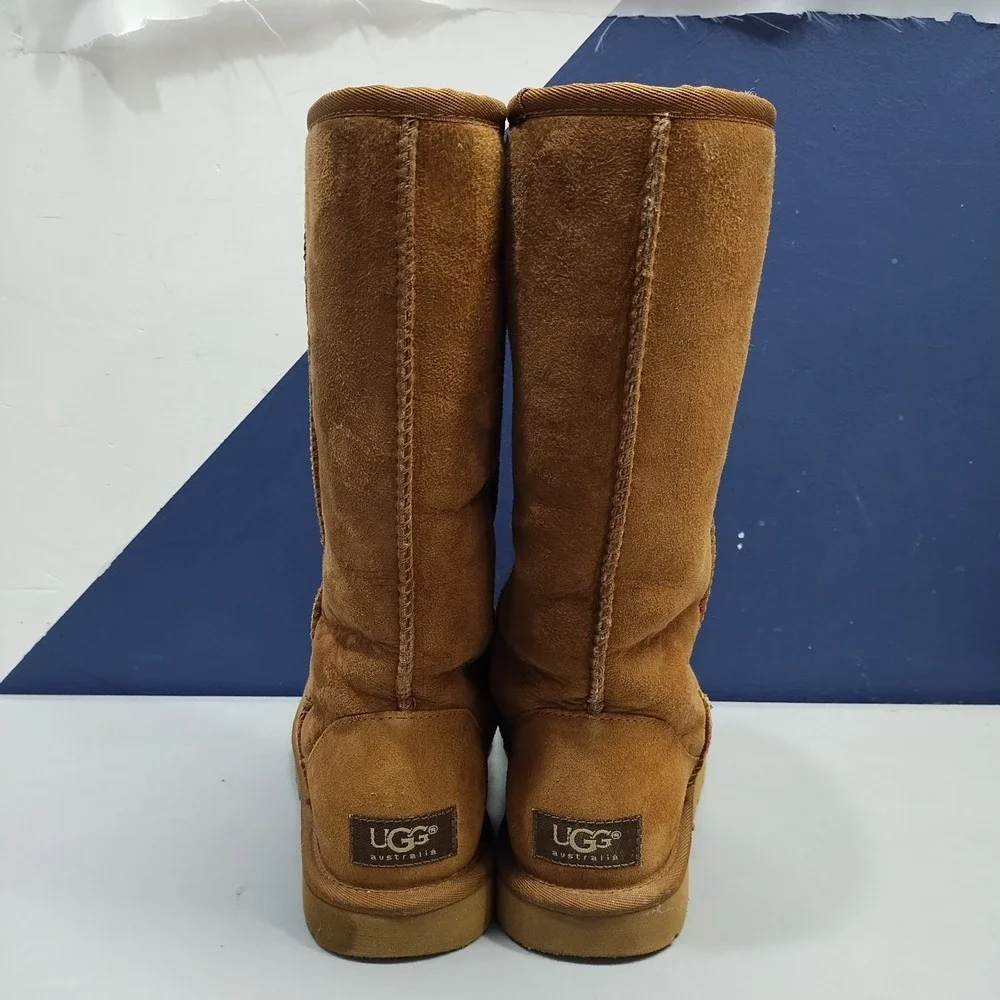 UGG Tasman Classic Tall Winter Boots Womens US 6 Brown Sheepskin Lined Round Toe